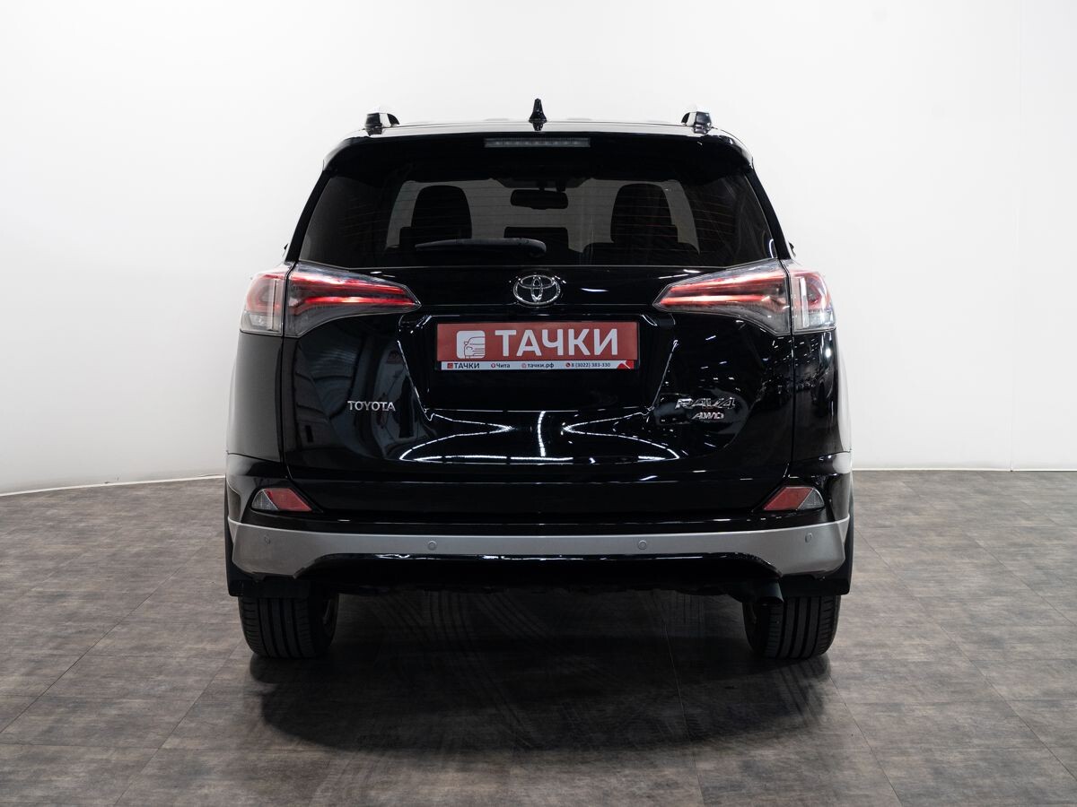 Toyota RAV4 2016 - фото автомобиля