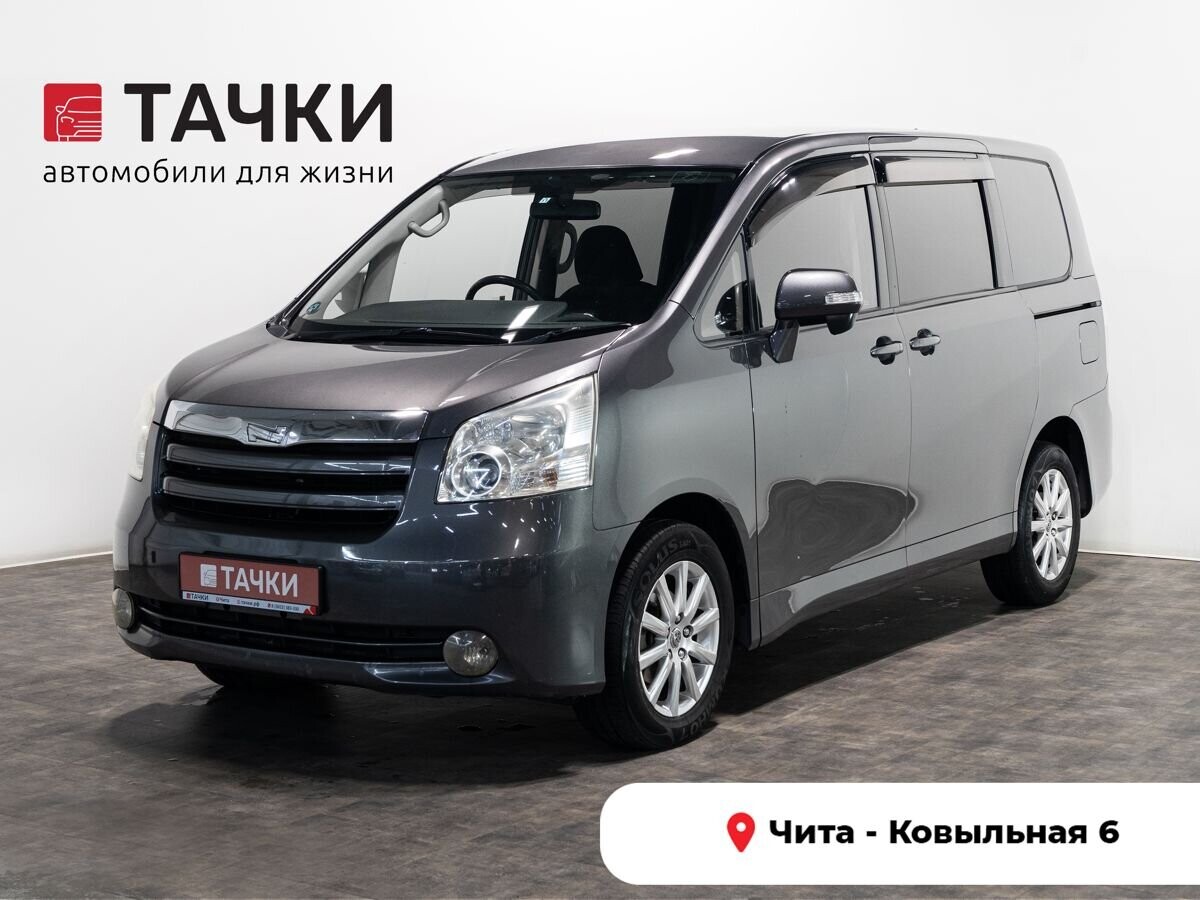 Toyota Noah 2009 - фото автомобиля