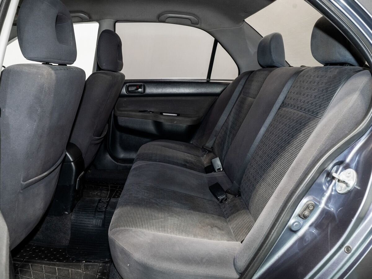 Mitsubishi Lancer 2004 - фото автомобиля