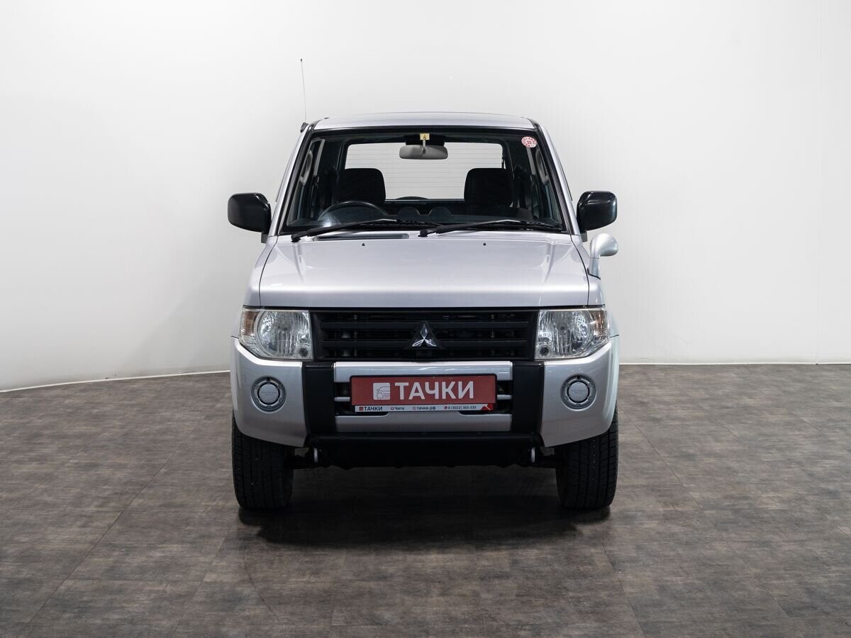 Mitsubishi Pajero Mini 2010 - фото автомобиля