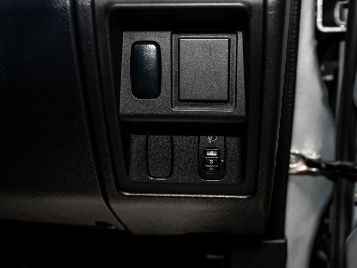 Mitsubishi Pajero Mini 2010 - фото автомобиля