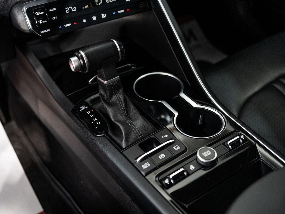 Kia K5 2021 - фото автомобиля