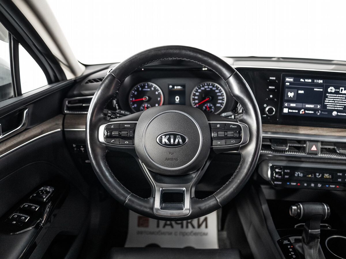 Kia K5 2021 - фото автомобиля