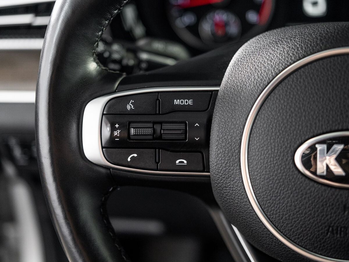 Kia K5 2021 - фото автомобиля