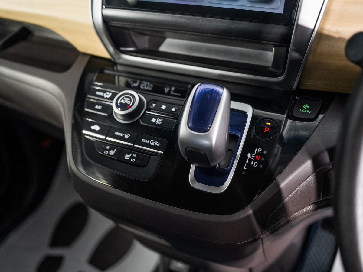 Honda Freed 2017 - фото автомобиля