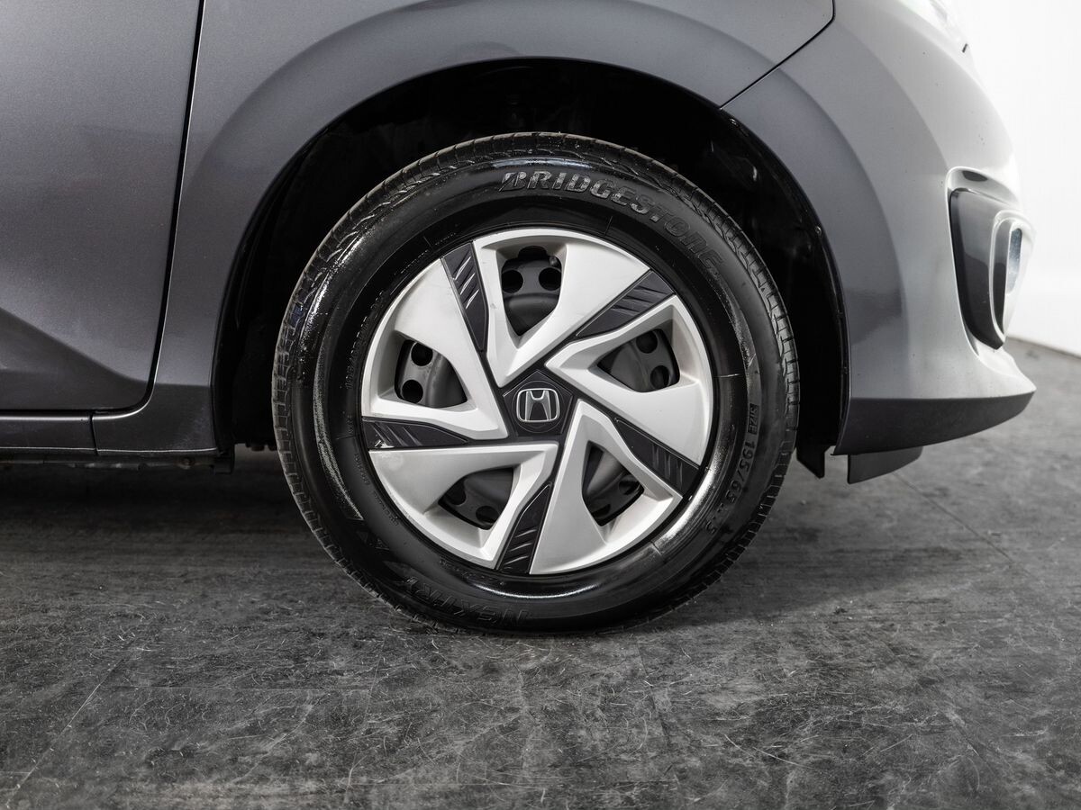 Honda Freed 2017 - фото автомобиля