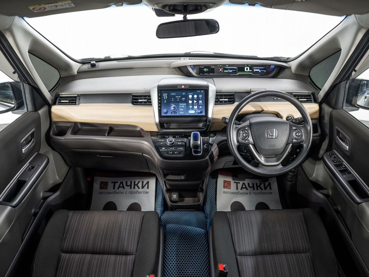 Honda Freed 2017 - фото автомобиля