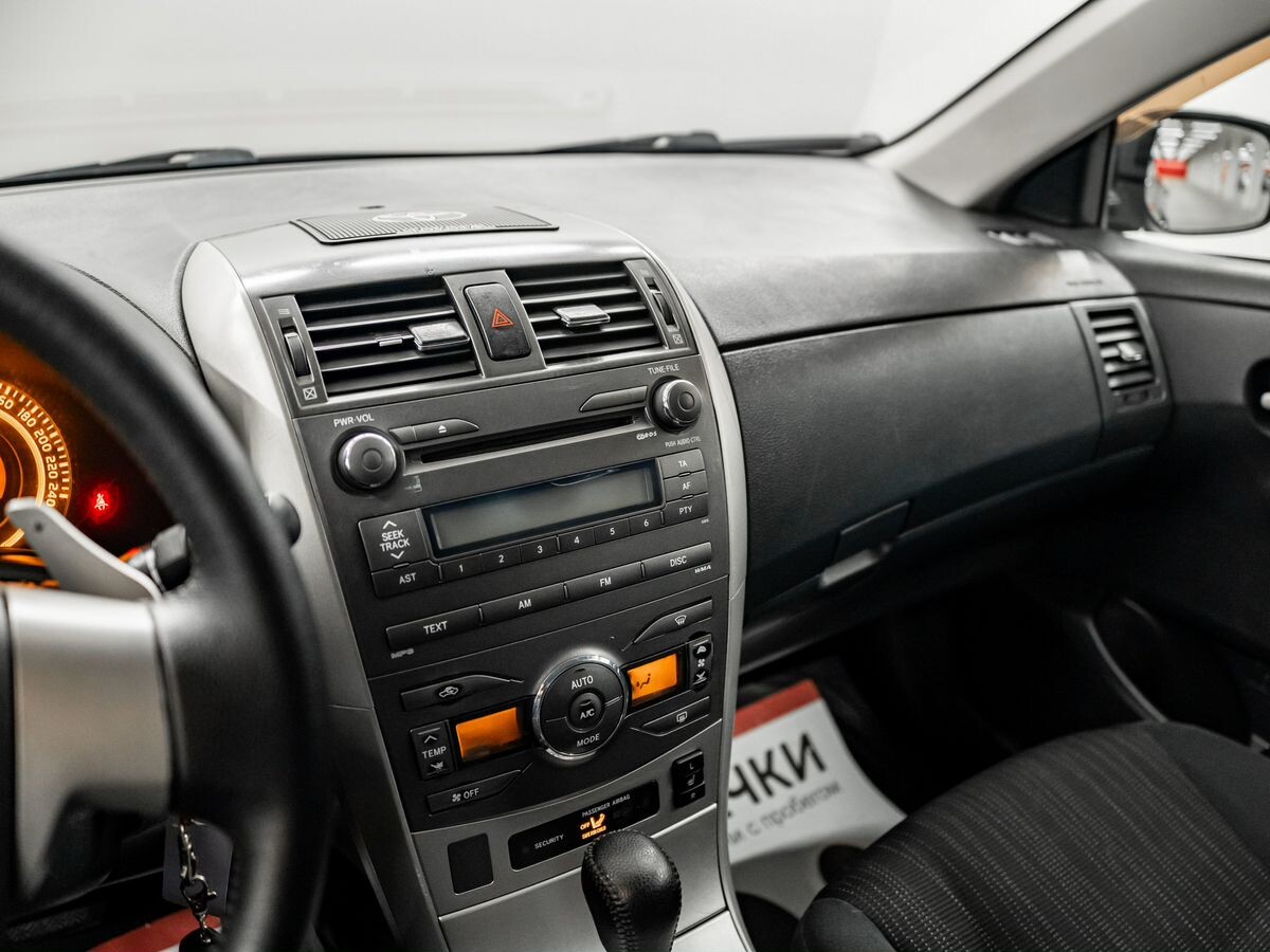 Toyota Corolla 2007 - фото автомобиля