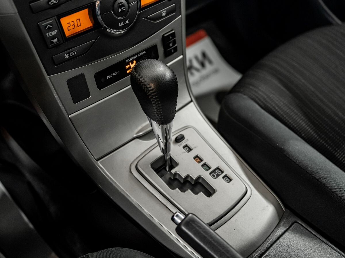 Toyota Corolla 2007 - фото автомобиля