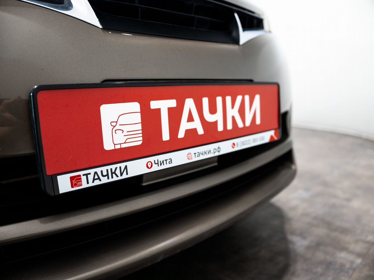 Toyota Wish 2009 - фото автомобиля