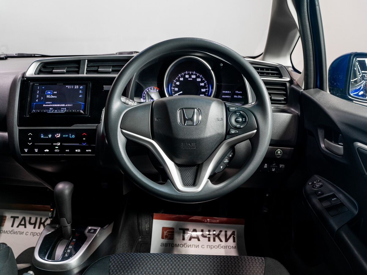 Honda Fit 2019 - фото автомобиля