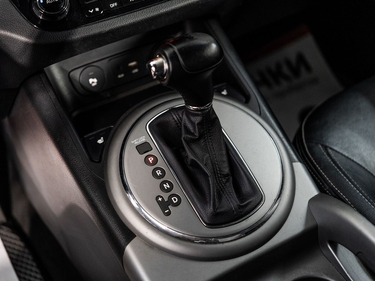 Kia Sportage 2015 - фото автомобиля