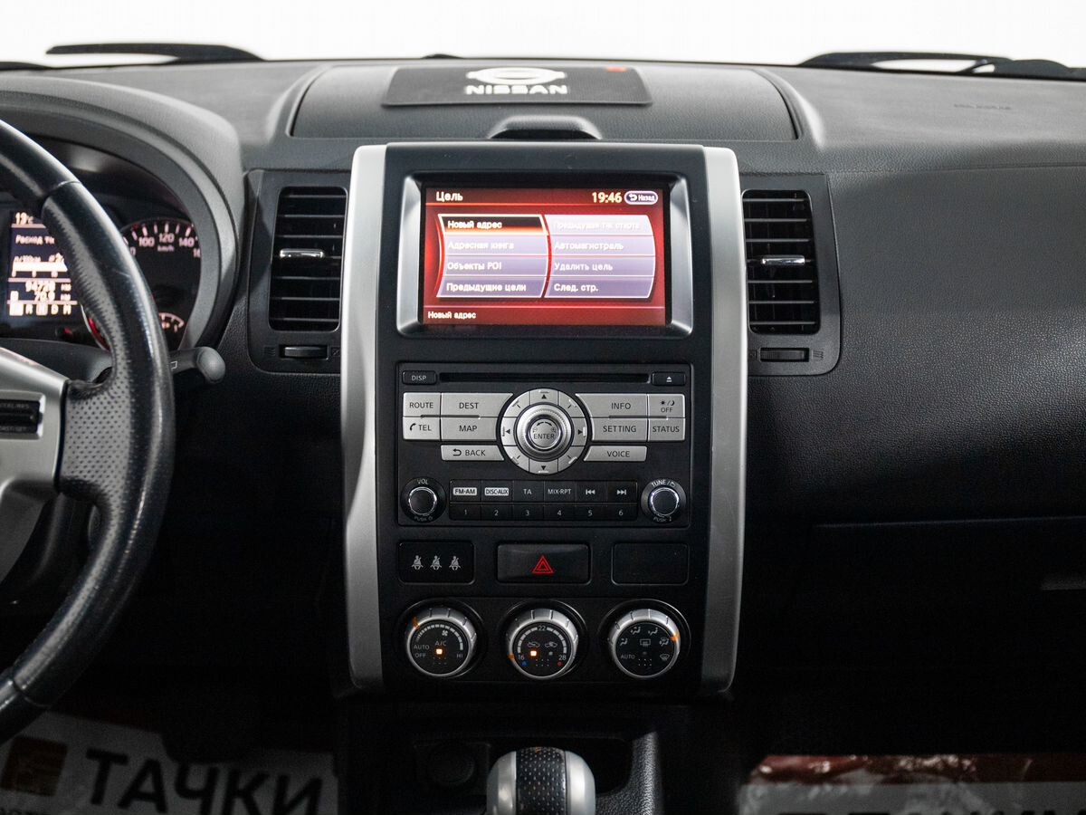 Nissan X-Trail 2012 - фото автомобиля