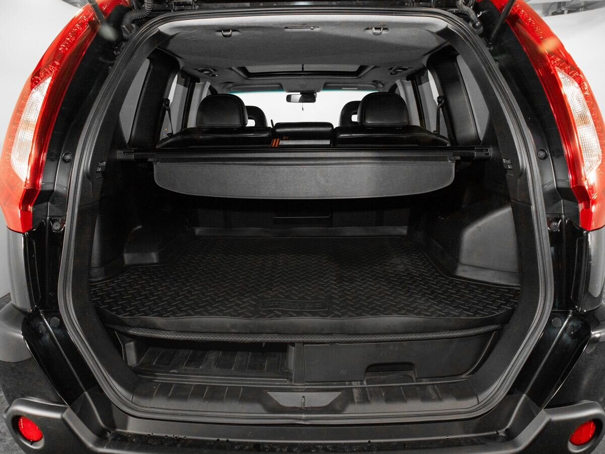 Nissan X-Trail 2012 - фото автомобиля