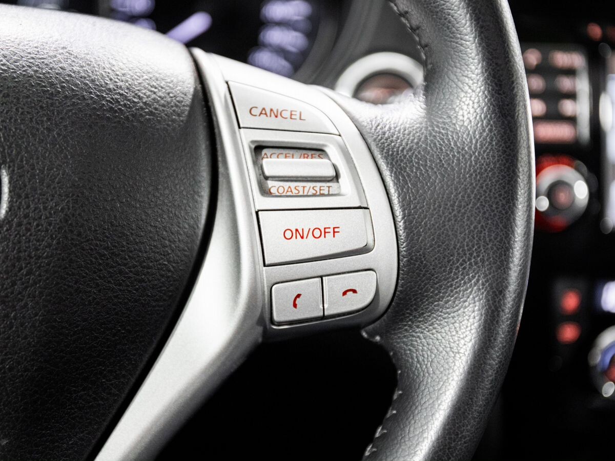 Nissan X-Trail 2015 - фото автомобиля