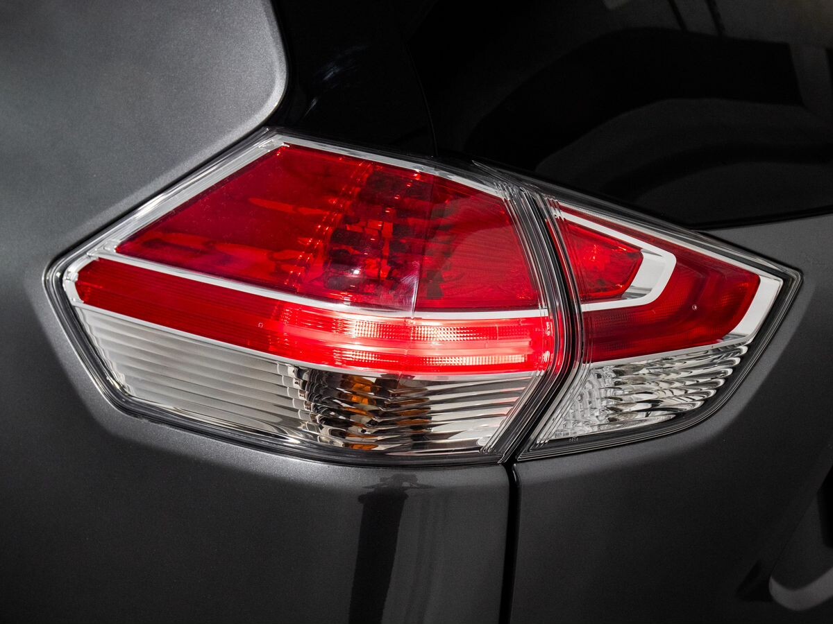 Nissan X-Trail 2015 - фото автомобиля