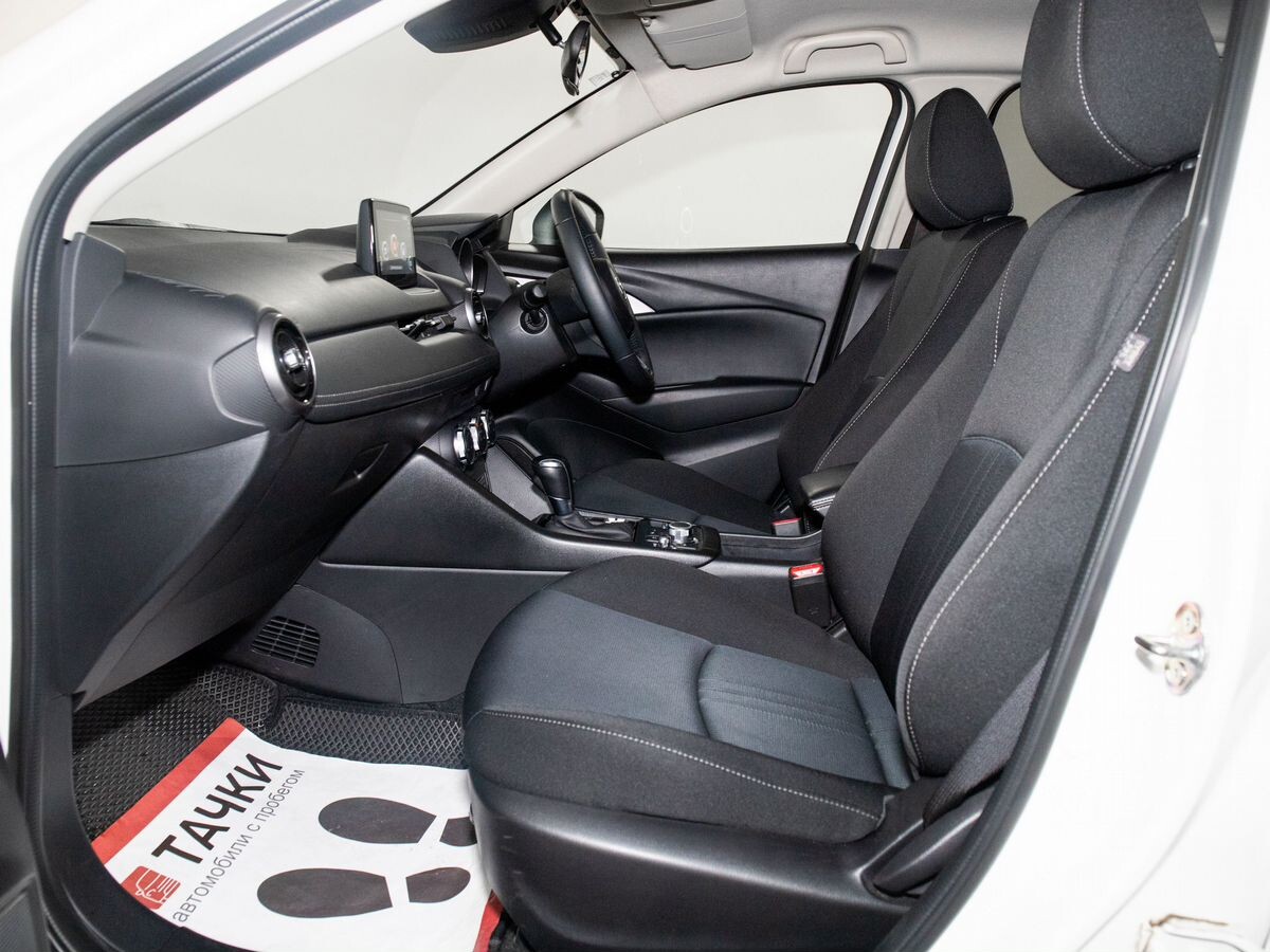 Mazda CX-3 2020 - фото автомобиля