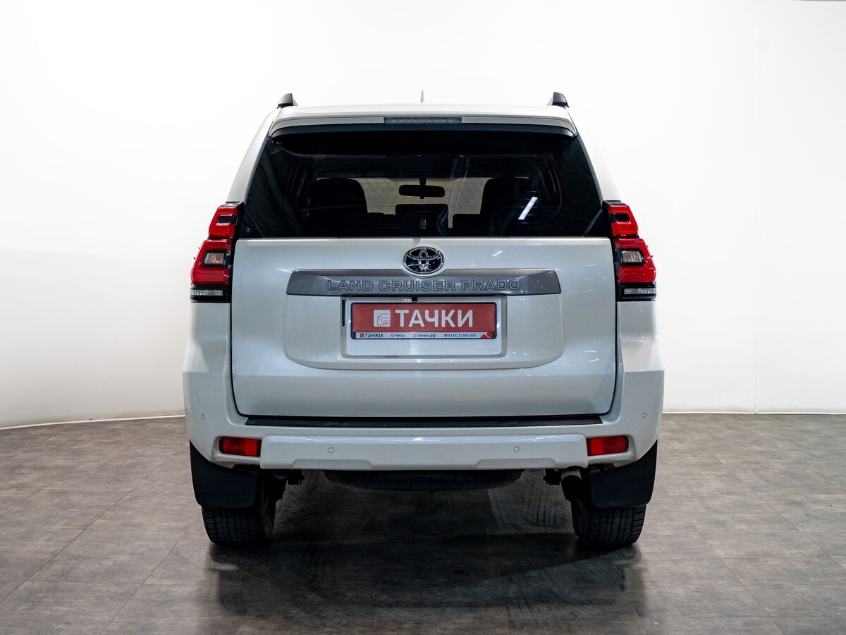 Toyota Land Cruiser Prado 2019 - фото автомобиля