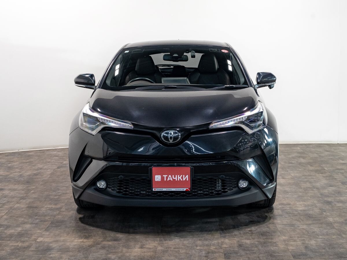 Toyota C-HR 2018 - фото автомобиля