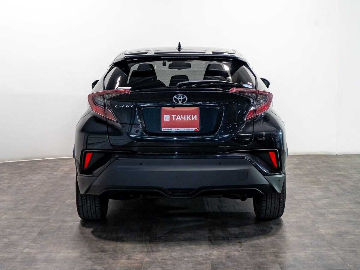 Toyota C-HR 2018 - фото автомобиля