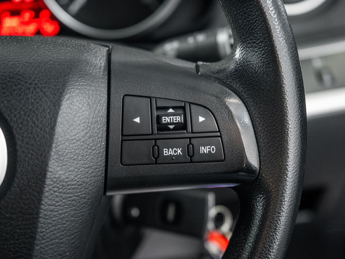 Mazda Axela 2011 - фото автомобиля