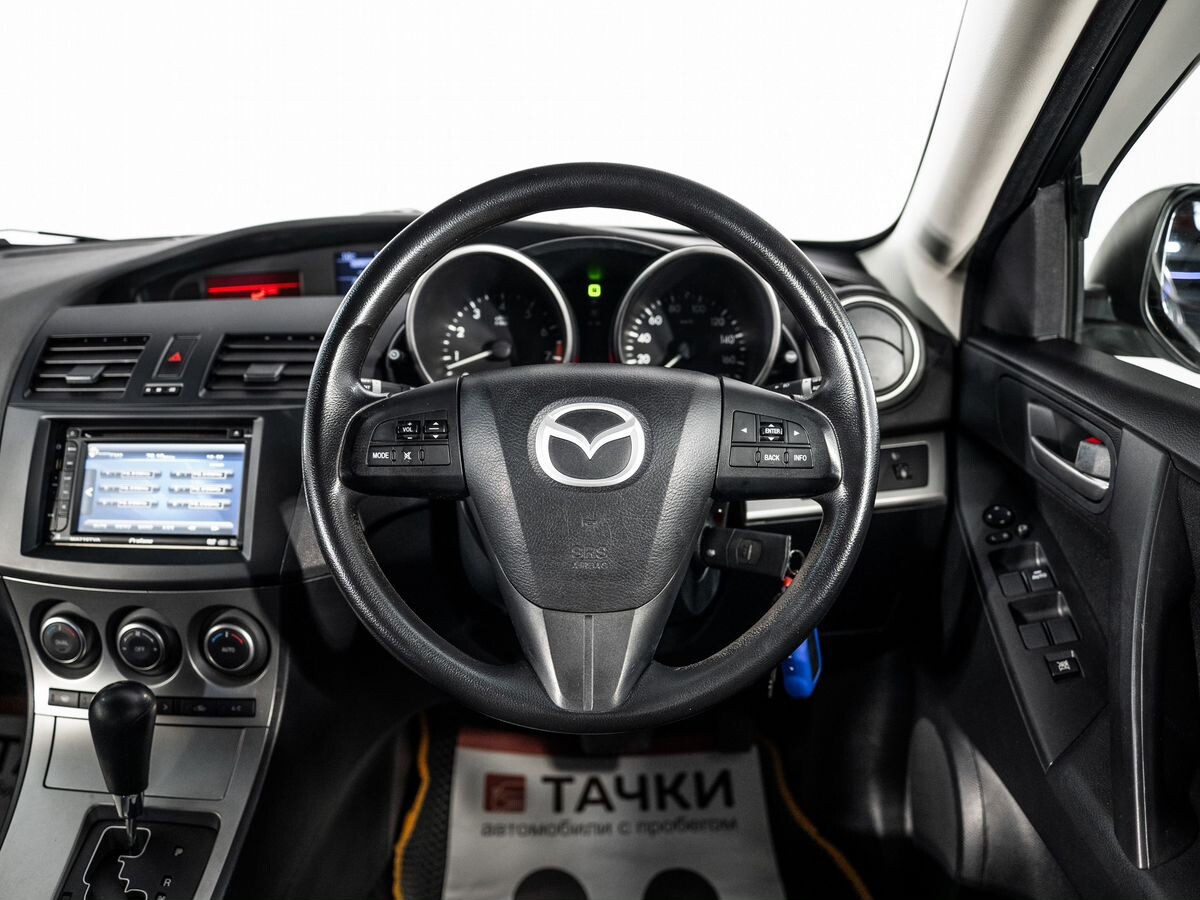 Mazda Axela 2011 - фото автомобиля