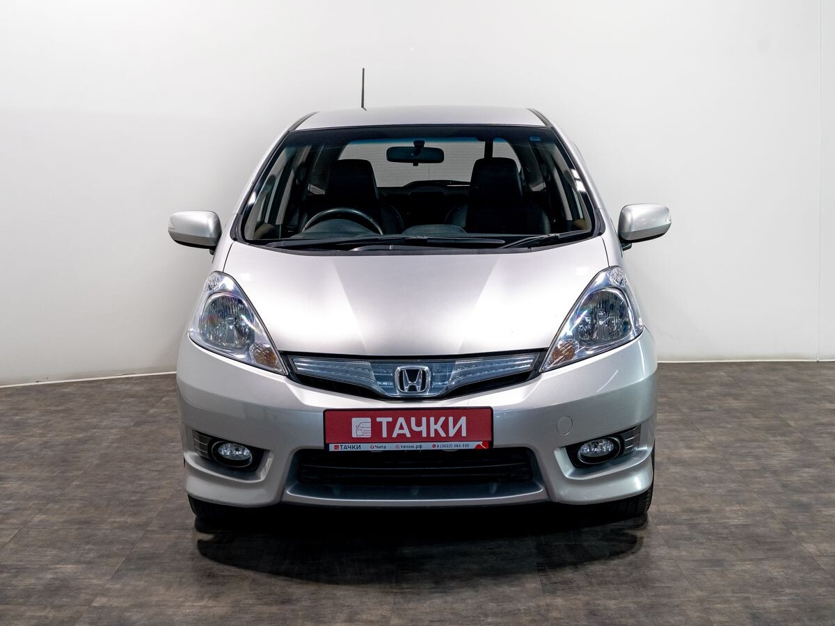 Honda Fit Shuttle 2011 - фото автомобиля