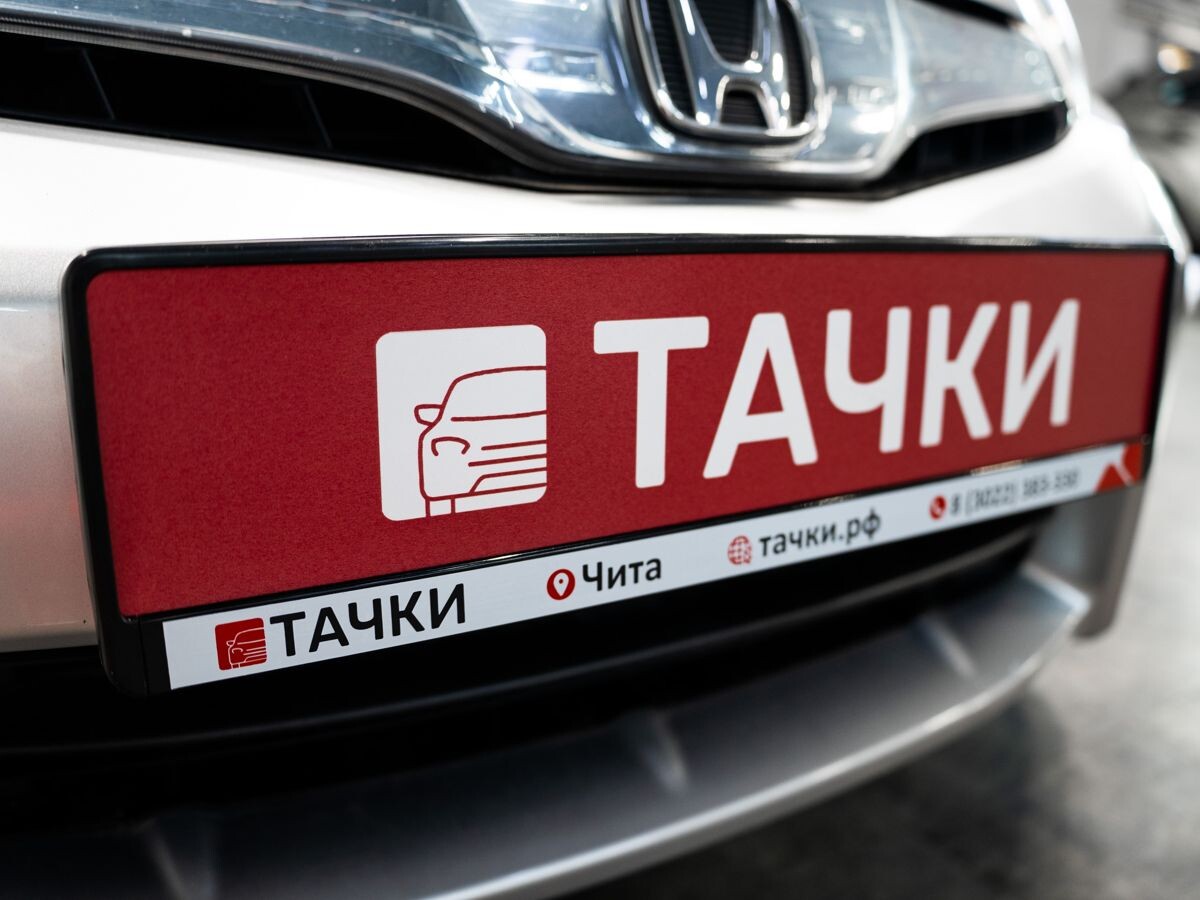 Honda Fit Shuttle 2011 - фото автомобиля