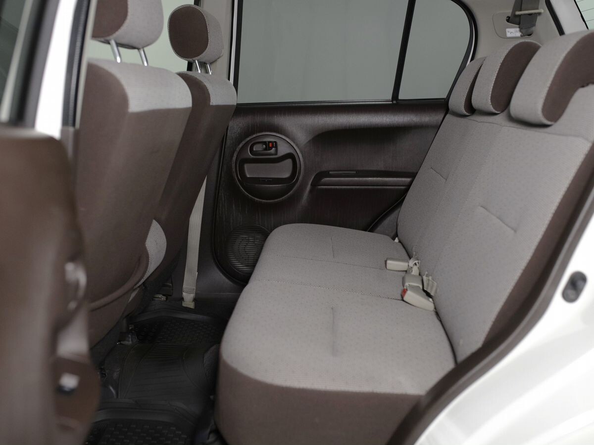 Daihatsu Boon 2015 - фото автомобиля