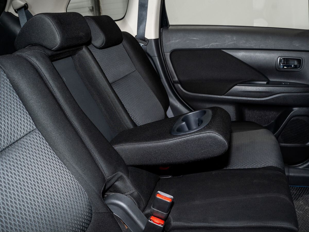 Mitsubishi Outlander 2015 - фото автомобиля
