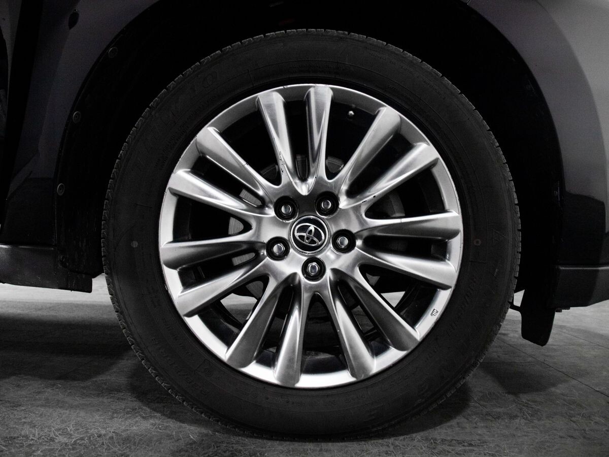 Toyota Harrier 2015 - фото автомобиля