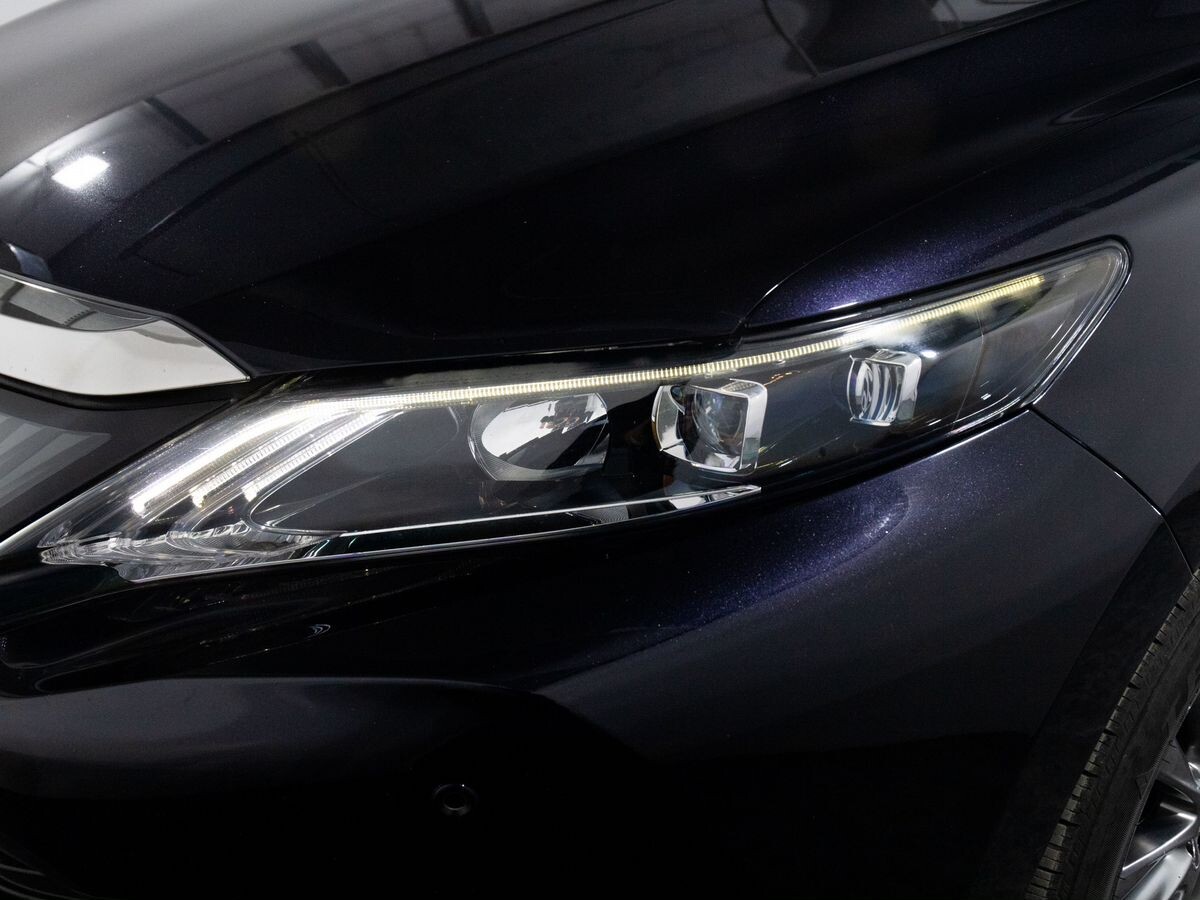 Toyota Harrier 2015 - фото автомобиля
