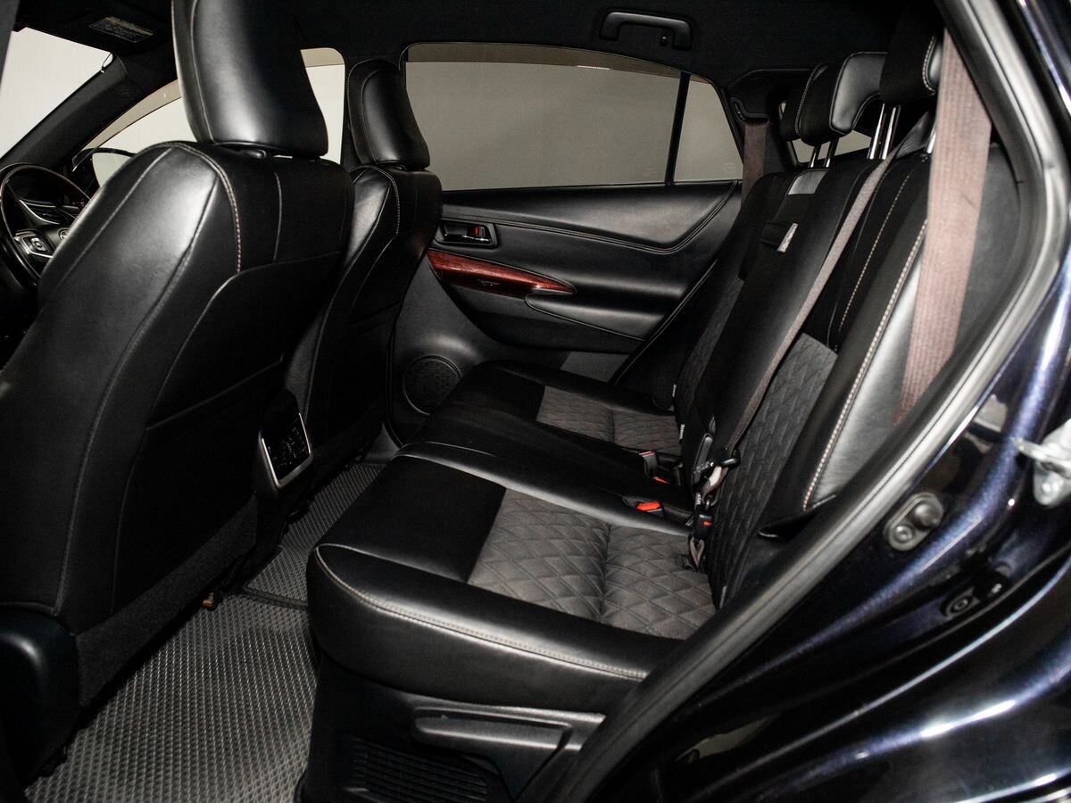 Toyota Harrier 2015 - фото автомобиля