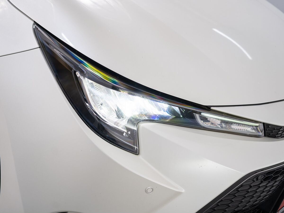 Toyota Corolla 2020 - фото автомобиля