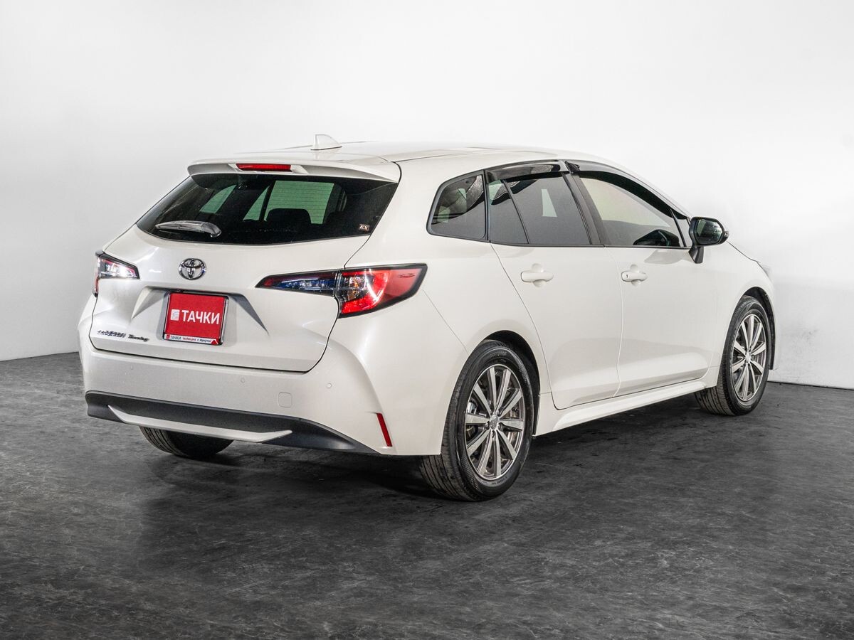 Toyota Corolla 2020 - фото автомобиля