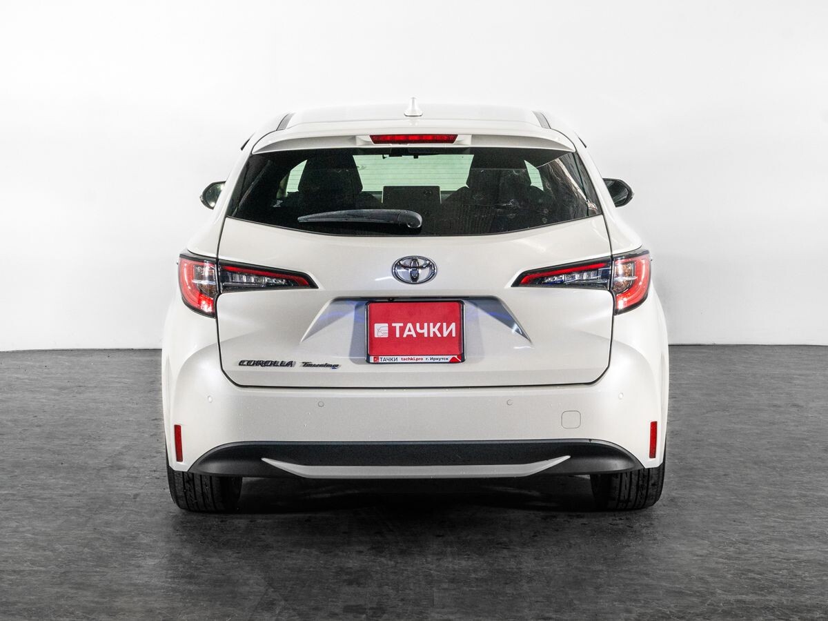 Toyota Corolla 2020 - фото автомобиля