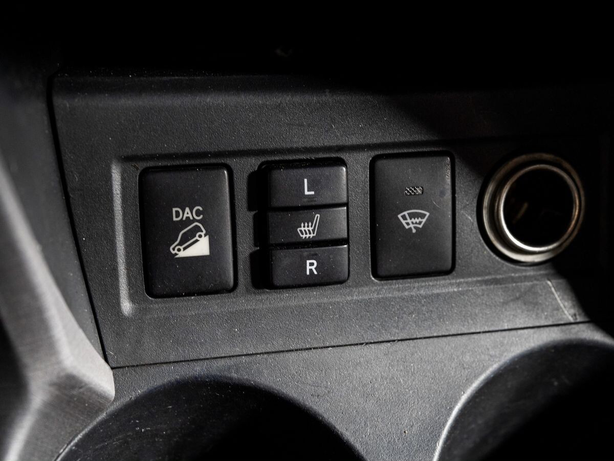 Toyota RAV4 2006 - фото автомобиля