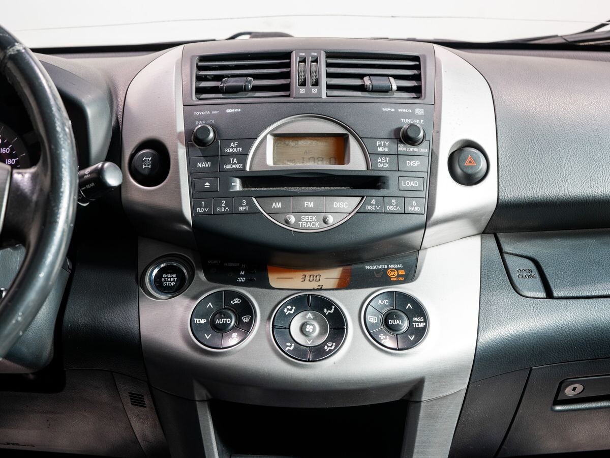 Toyota RAV4 2006 - фото автомобиля