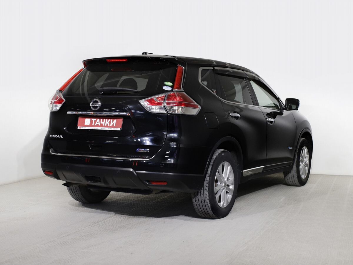 Nissan X-Trail 2015 - фото автомобиля