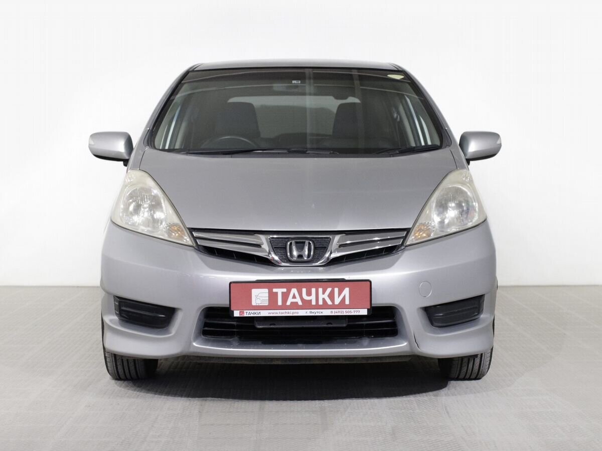 Honda Fit Shuttle 2011 - фото автомобиля