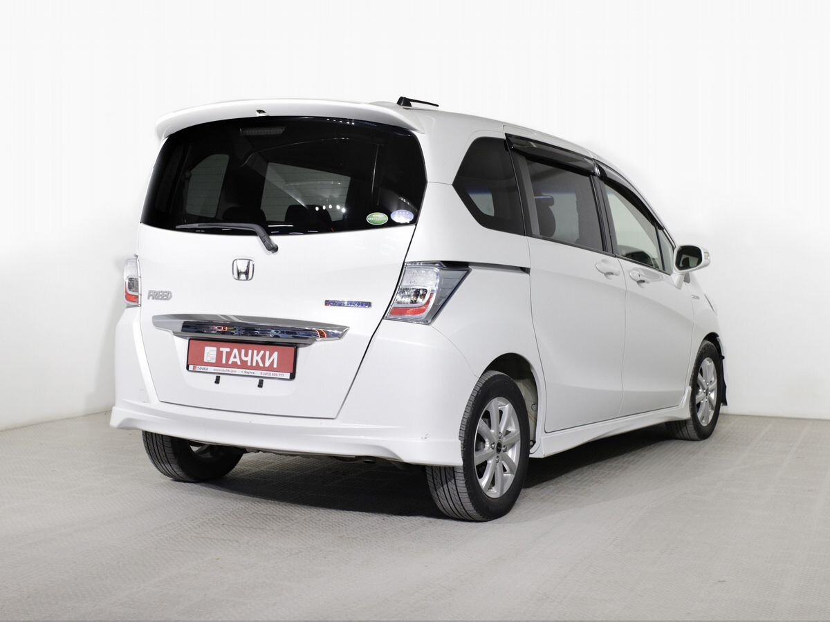 Honda Freed 2014 - фото автомобиля