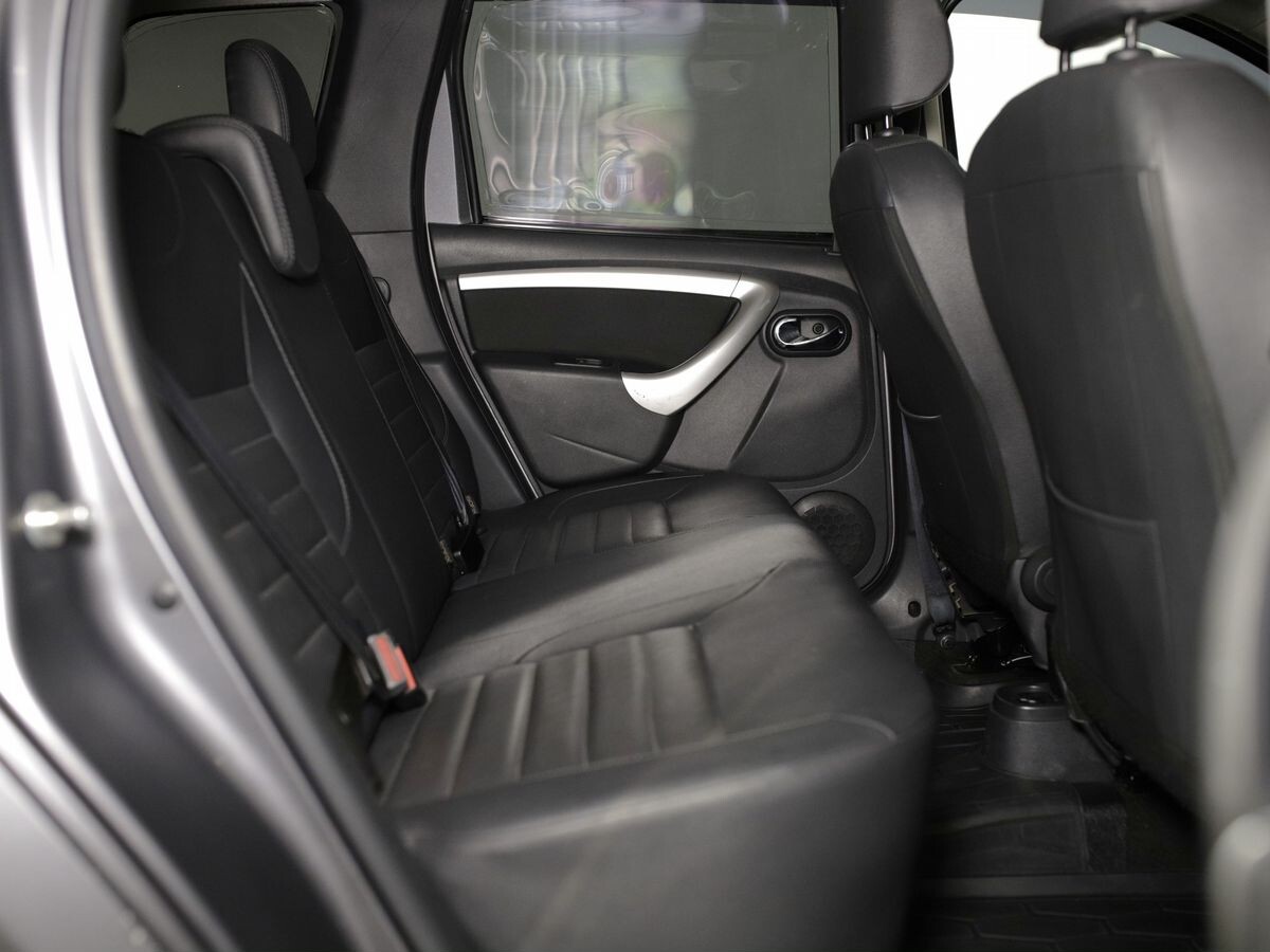 Nissan Terrano 2019 - фото автомобиля