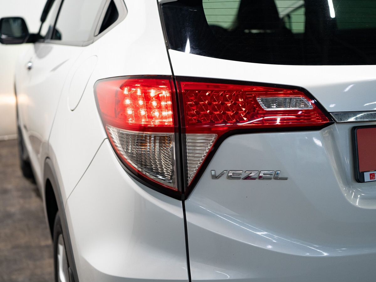 Honda Vezel 2018 - фото автомобиля