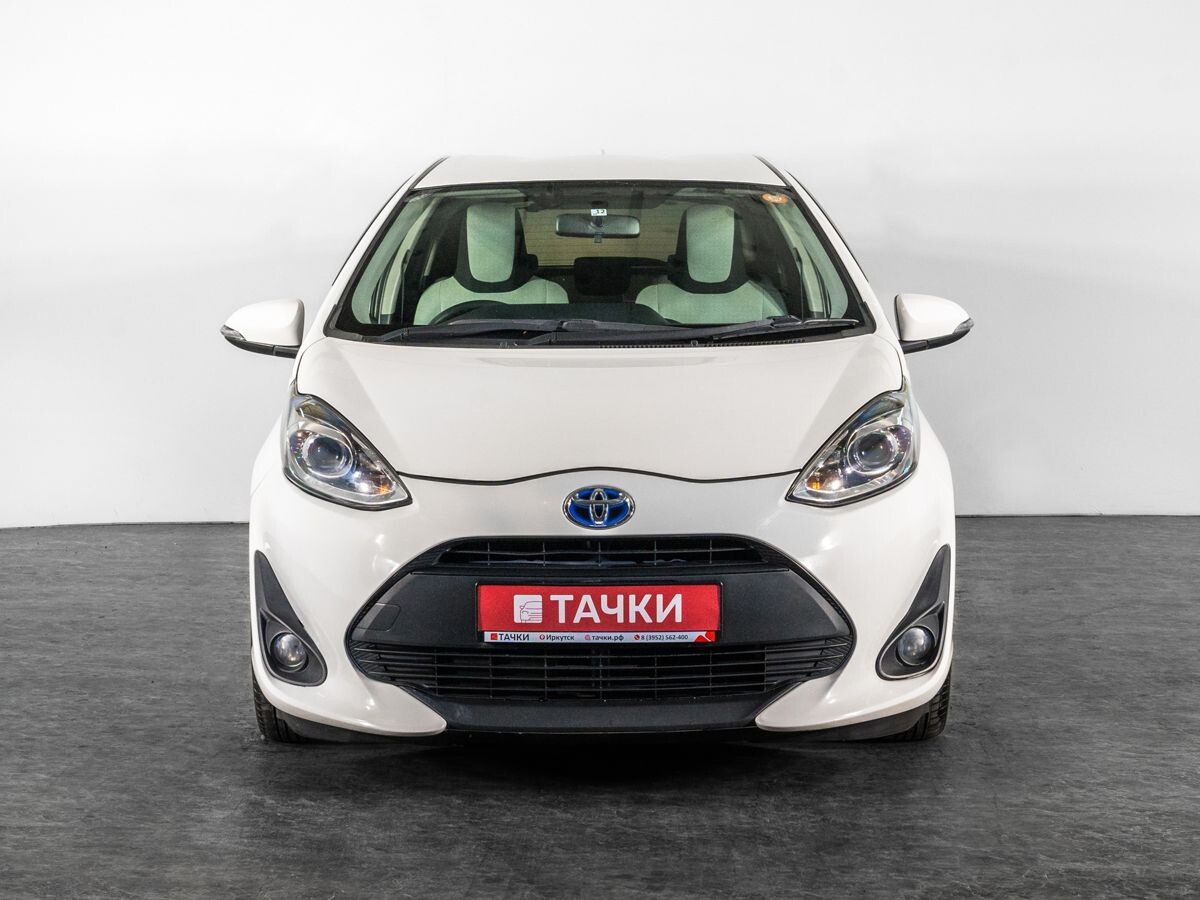 Toyota Aqua 2017 - фото автомобиля