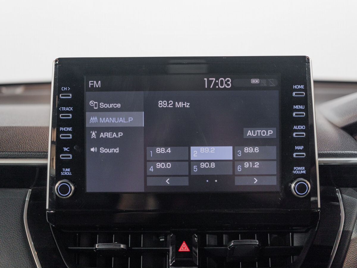 Toyota Corolla Cross 2021 - фото автомобиля