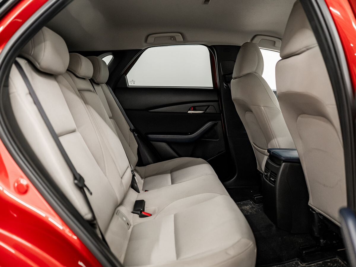 Mazda CX-30 2020 - фото автомобиля