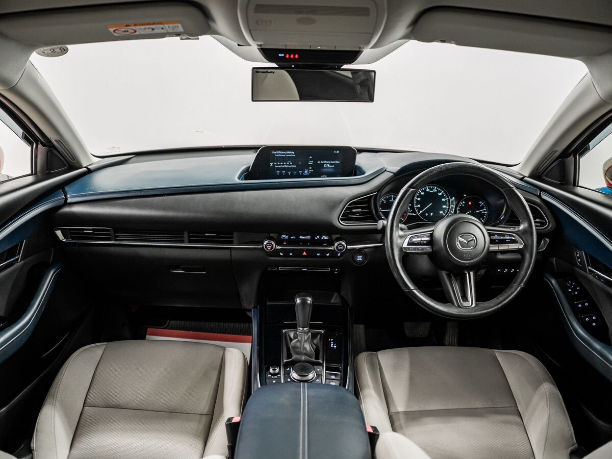Mazda CX-30 2020 - фото автомобиля