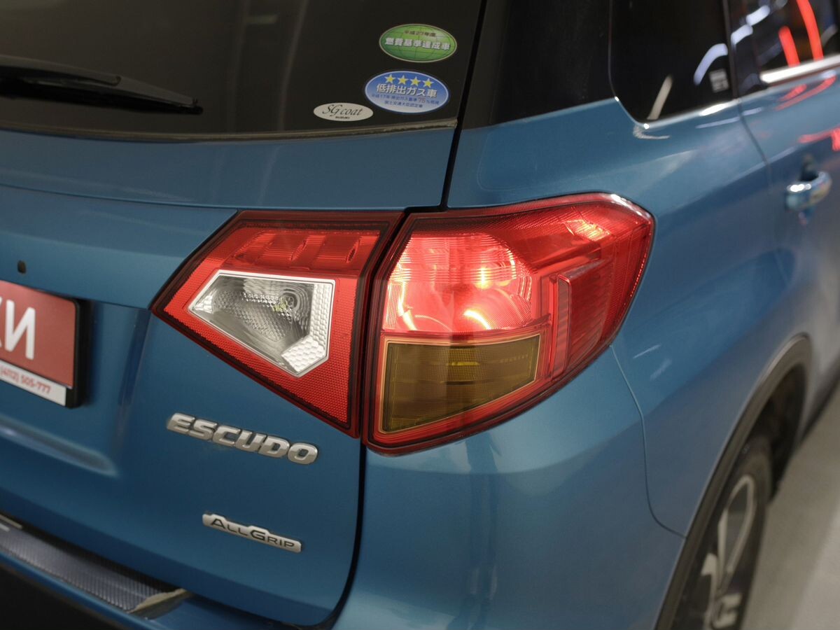 Suzuki Escudo 2016 - фото автомобиля