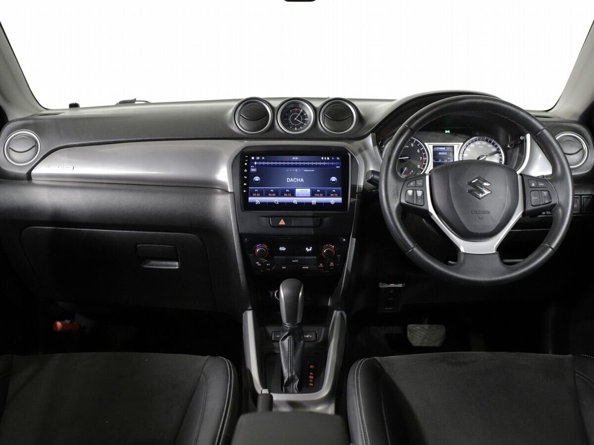 Suzuki Escudo 2016 - фото автомобиля