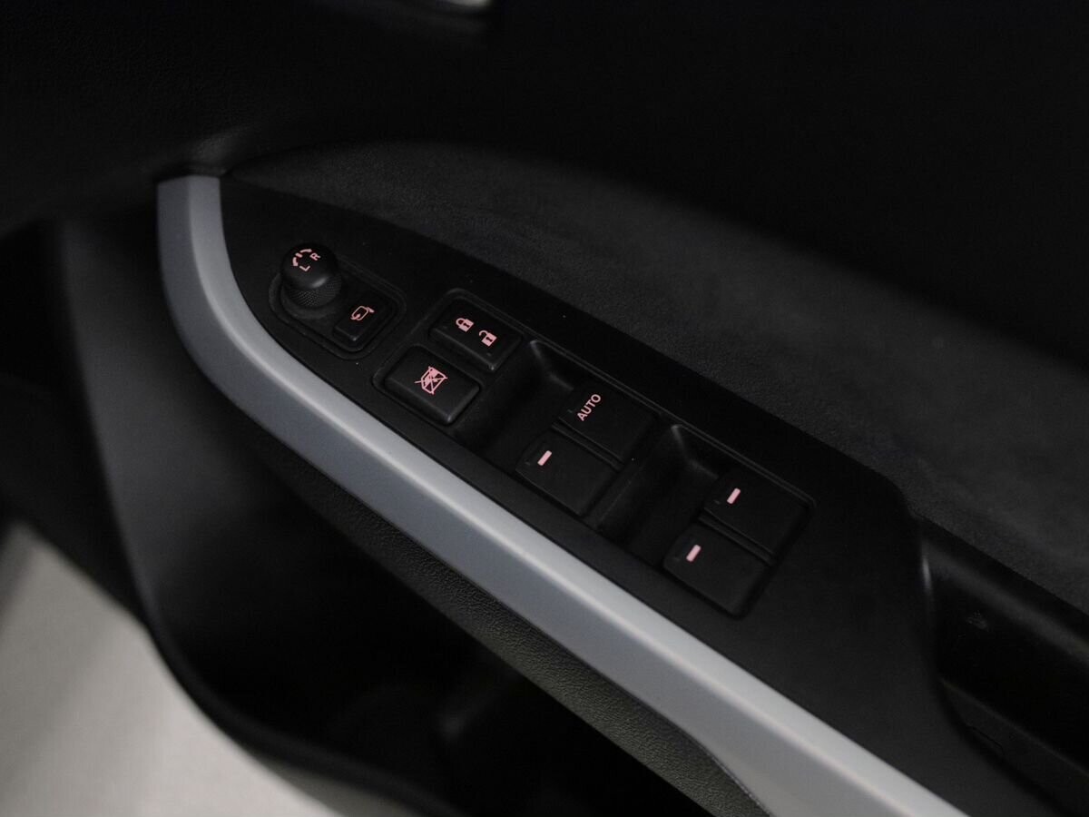 Suzuki Escudo 2016 - фото автомобиля